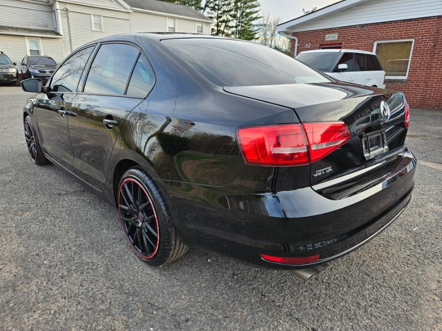 2015 Volkswagen Jetta Sedan 4dr Auto 2.0L SE, available for sale in East Windsor, Connecticut | Toro Auto. East Windsor, Connecticut 2015 Volkswagen Jetta Sedan 4dr Auto 2.0L SE, available for sale in East Windsor, Connecticut | Toro Auto. East Windsor, Connecticut