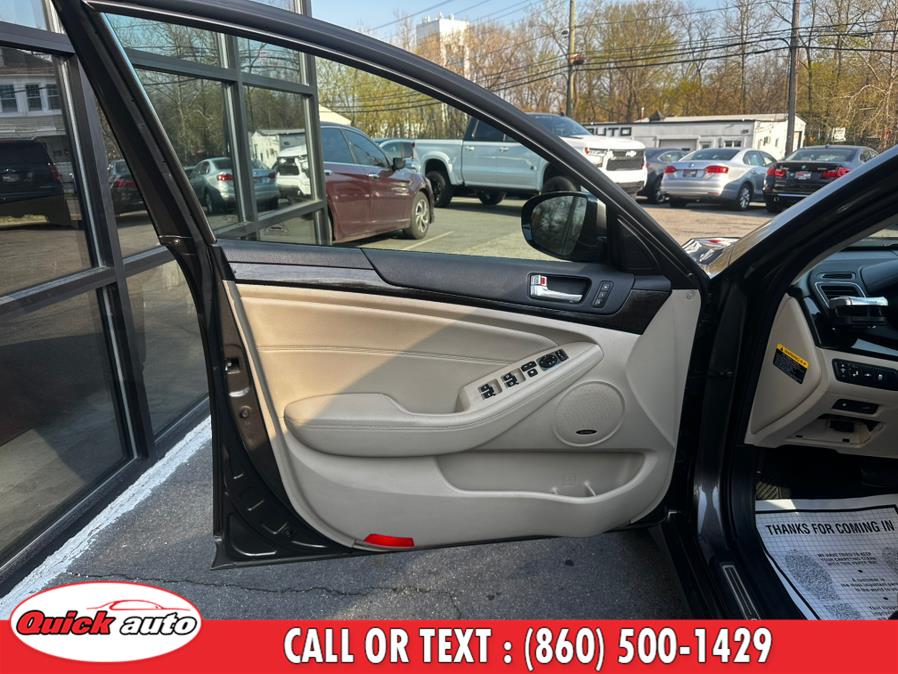 2015 Kia Cadenza 4dr Sdn Premium, available for sale in Bristol, Connecticut | Quick Auto LLC. Bristol, Connecticut 2015 Kia Cadenza 4dr Sdn Premium, available for sale in Bristol, Connecticut | Quick Auto LLC. Bristol, Connecticut