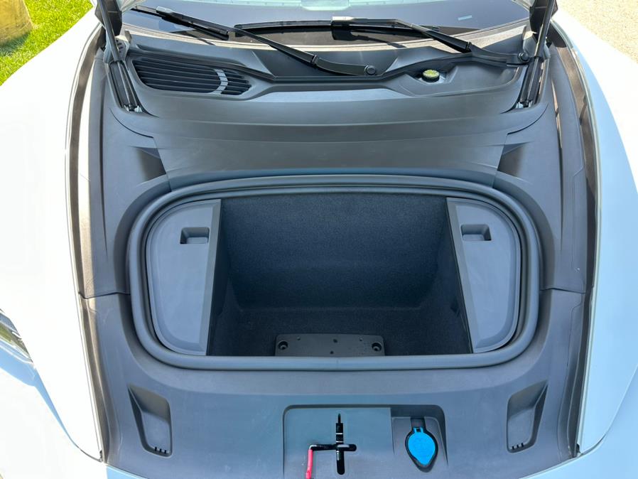 2020 Porsche Taycan Turbo S Sedan, available for sale in South Windsor, Connecticut | Mike And Tony Auto Sales, Inc. South Windsor, Connecticut 2020 Porsche Taycan Turbo S Sedan, available for sale in South Windsor, Connecticut | Mike And Tony Auto Sales, Inc. South Windsor, Connecticut