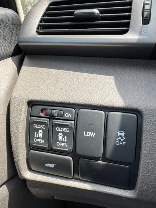 2015 Honda Odyssey 5dr EX-L, available for sale in Lyndhurst, New Jersey | Cars With Deals. Lyndhurst, New Jersey 2015 Honda Odyssey 5dr EX-L, available for sale in Lyndhurst, New Jersey | Cars With Deals. Lyndhurst, New Jersey
