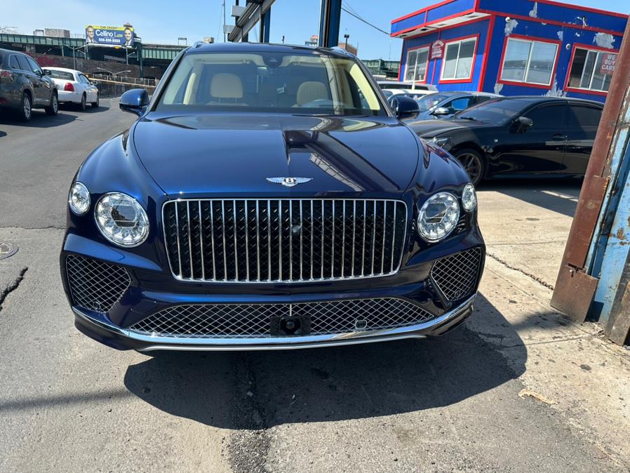 2024 Bentley Bentayga EWB Mulliner AWD, available for sale in Brooklyn, New York | Brooklyn Auto Mall LLC. Brooklyn, New York 2024 Bentley Bentayga EWB Mulliner AWD, available for sale in Brooklyn, New York | Brooklyn Auto Mall LLC. Brooklyn, New York
