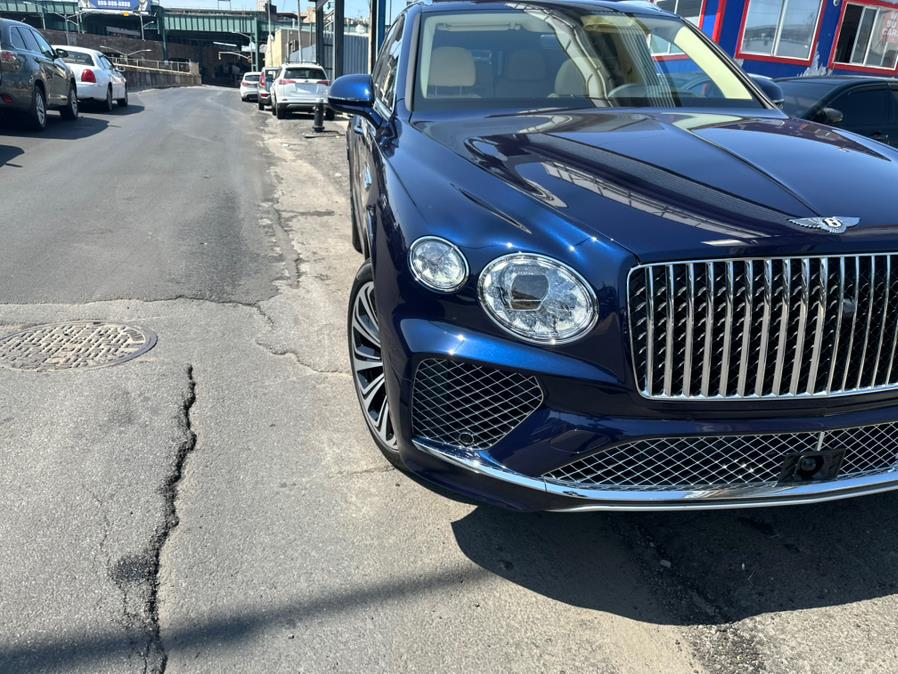 2024 Bentley Bentayga EWB Mulliner AWD, available for sale in Brooklyn, New York | Brooklyn Auto Mall LLC. Brooklyn, New York 2024 Bentley Bentayga EWB Mulliner AWD, available for sale in Brooklyn, New York | Brooklyn Auto Mall LLC. Brooklyn, New York