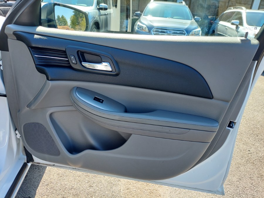 2015 Chevrolet Malibu 4dr Sdn LS w/1LS, available for sale in East Windsor, Connecticut | United Auto Sales of E Windsor, Inc. East Windsor, Connecticut 2015 Chevrolet Malibu 4dr Sdn LS w/1LS, available for sale in East Windsor, Connecticut | United Auto Sales of E Windsor, Inc. East Windsor, Connecticut