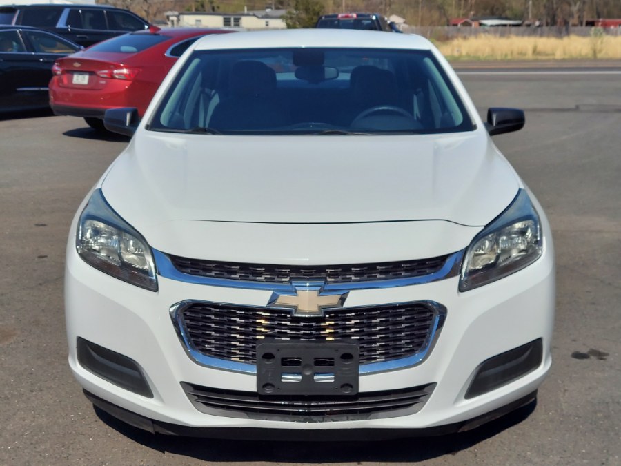 2015 Chevrolet Malibu 4dr Sdn LS w/1LS, available for sale in East Windsor, Connecticut | United Auto Sales of E Windsor, Inc. East Windsor, Connecticut 2015 Chevrolet Malibu 4dr Sdn LS w/1LS, available for sale in East Windsor, Connecticut | United Auto Sales of E Windsor, Inc. East Windsor, Connecticut