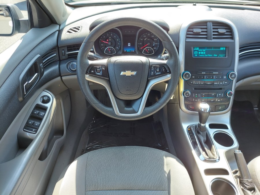 2015 Chevrolet Malibu 4dr Sdn LS w/1LS, available for sale in East Windsor, Connecticut | United Auto Sales of E Windsor, Inc. East Windsor, Connecticut 2015 Chevrolet Malibu 4dr Sdn LS w/1LS, available for sale in East Windsor, Connecticut | United Auto Sales of E Windsor, Inc. East Windsor, Connecticut