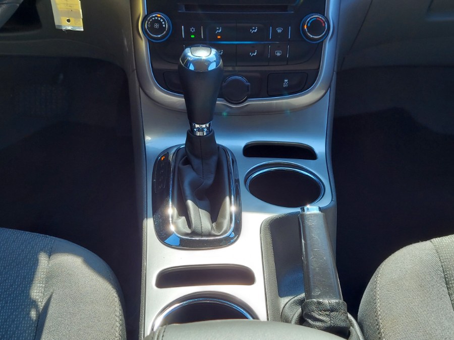 2015 Chevrolet Malibu 4dr Sdn LS w/1LS, available for sale in East Windsor, Connecticut | United Auto Sales of E Windsor, Inc. East Windsor, Connecticut 2015 Chevrolet Malibu 4dr Sdn LS w/1LS, available for sale in East Windsor, Connecticut | United Auto Sales of E Windsor, Inc. East Windsor, Connecticut