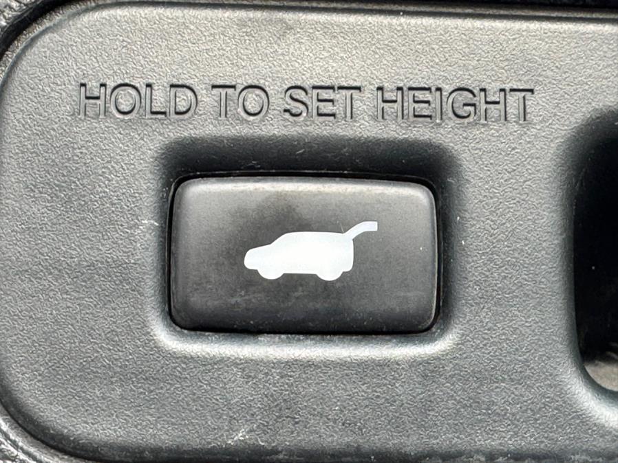 2023 Honda Odyssey Touring Auto, available for sale in Newark, New Jersey | Champion Auto Sales. Newark, New Jersey 2023 Honda Odyssey Touring Auto, available for sale in Newark, New Jersey | Champion Auto Sales. Newark, New Jersey