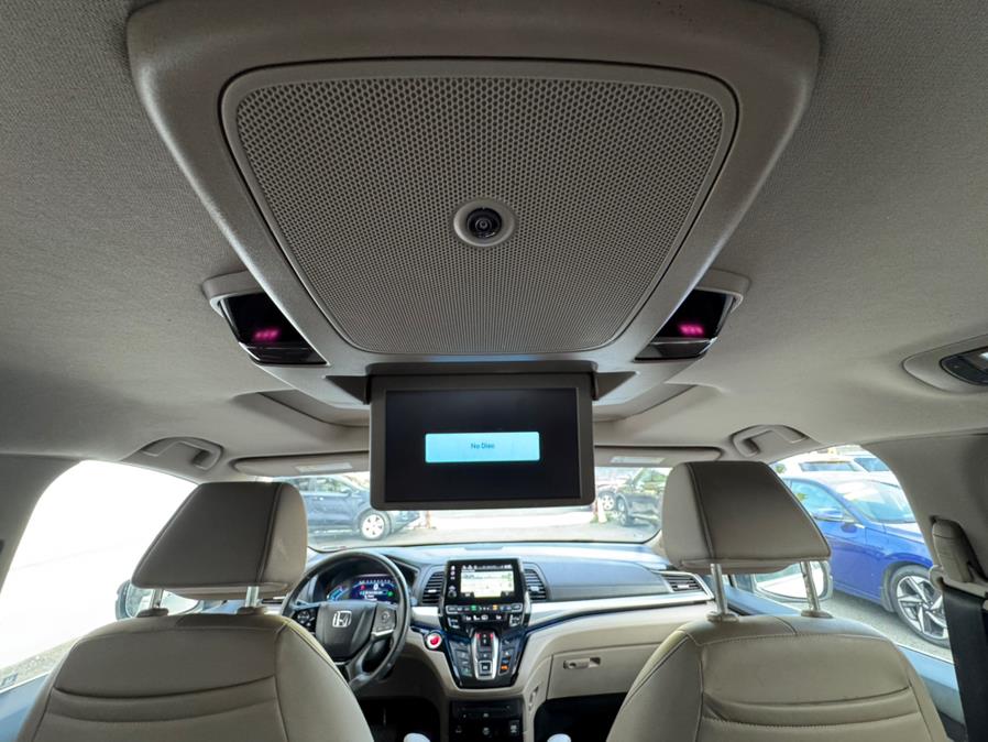 2023 Honda Odyssey Touring Auto, available for sale in Newark, New Jersey | Champion Auto Sales. Newark, New Jersey 2023 Honda Odyssey Touring Auto, available for sale in Newark, New Jersey | Champion Auto Sales. Newark, New Jersey