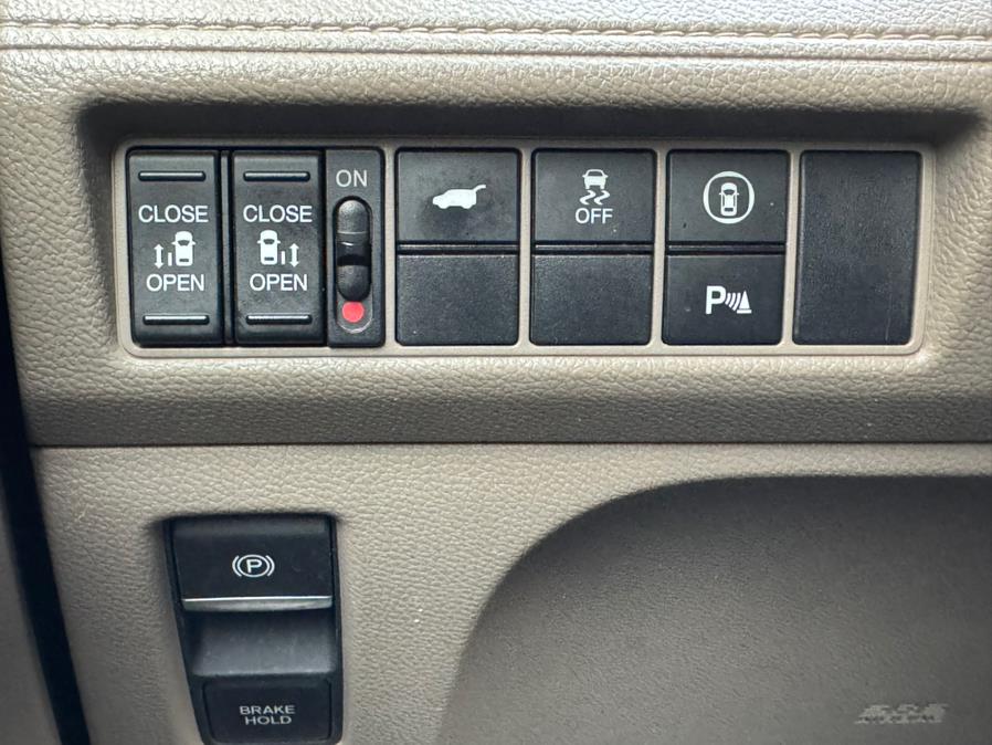 2023 Honda Odyssey Touring Auto, available for sale in Newark, New Jersey | Champion Auto Sales. Newark, New Jersey 2023 Honda Odyssey Touring Auto, available for sale in Newark, New Jersey | Champion Auto Sales. Newark, New Jersey