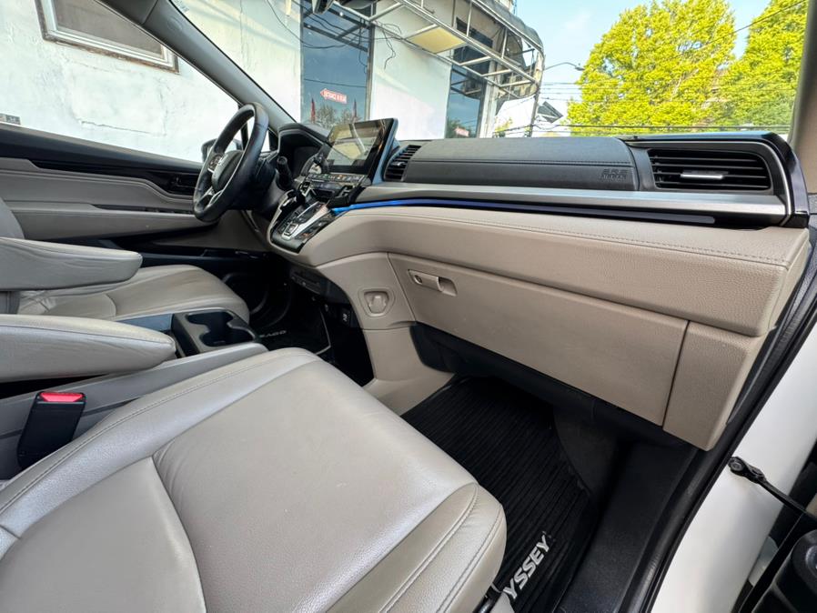 2023 Honda Odyssey Touring Auto, available for sale in Newark, New Jersey | Champion Auto Sales. Newark, New Jersey 2023 Honda Odyssey Touring Auto, available for sale in Newark, New Jersey | Champion Auto Sales. Newark, New Jersey
