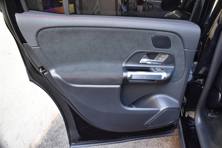 2022 Mercedes-benz Eqb EQB 350 4MATIC AWD 4dr SUV, available for sale in Great Neck, New York | Camy Cars. Great Neck, New York 2022 Mercedes-benz Eqb EQB 350 4MATIC AWD 4dr SUV, available for sale in Great Neck, New York | Camy Cars. Great Neck, New York