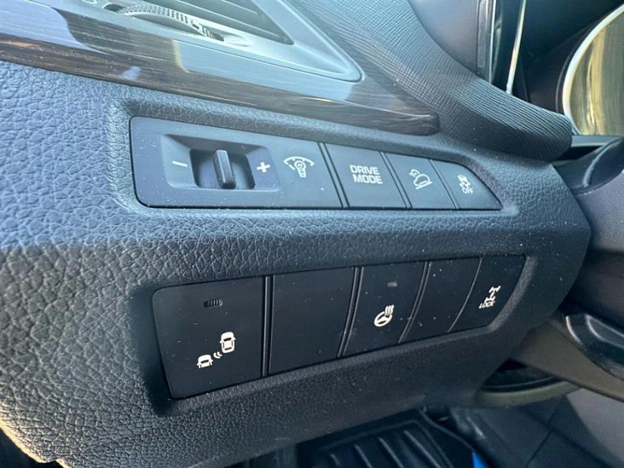 2017 Hyundai Santa Fe Sport 20T Ultimate Auto AWD, available for sale in Long Island City, New York | Luxury Of Queens. Long Island City, New York 2017 Hyundai Santa Fe Sport 20T Ultimate Auto AWD, available for sale in Long Island City, New York | Luxury Of Queens. Long Island City, New York
