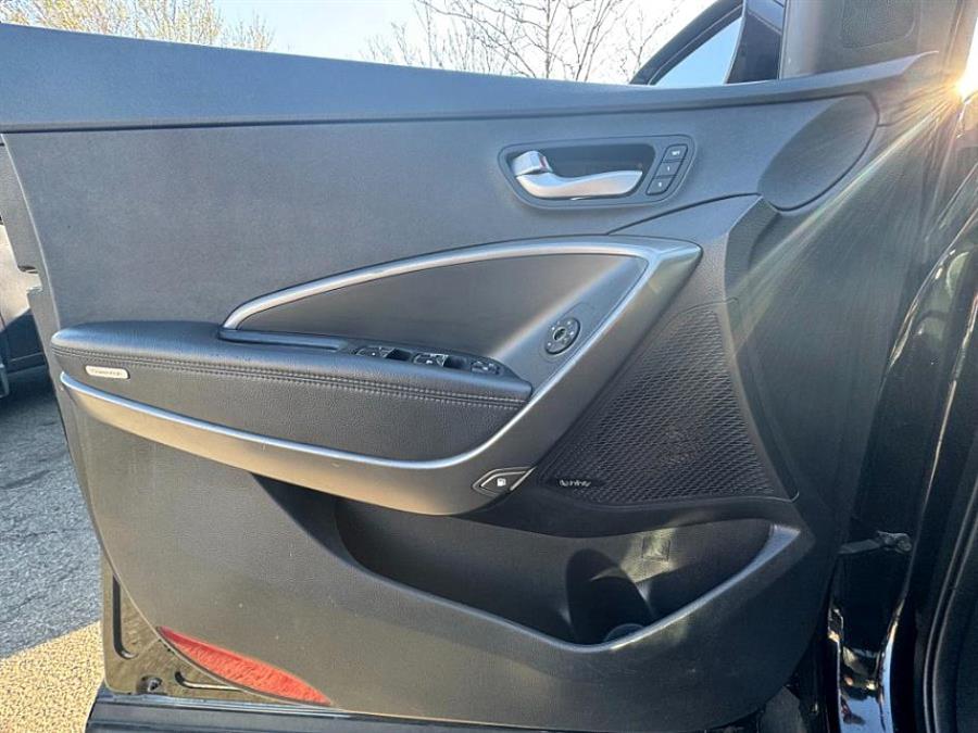 2017 Hyundai Santa Fe Sport 20T Ultimate Auto AWD, available for sale in Long Island City, New York | Luxury Of Queens. Long Island City, New York 2017 Hyundai Santa Fe Sport 20T Ultimate Auto AWD, available for sale in Long Island City, New York | Luxury Of Queens. Long Island City, New York