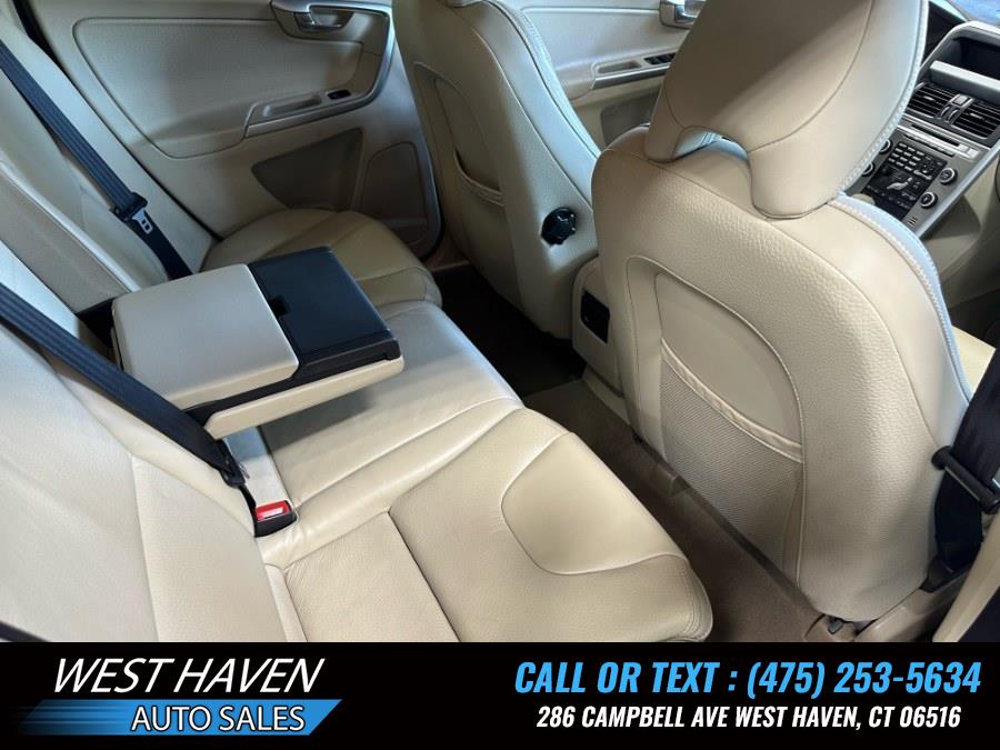 2011 Volvo XC60 AWD 4dr 3.0T w/Moonroof, available for sale in West Haven, Connecticut | West Haven Auto Sales LLC. West Haven, Connecticut 2011 Volvo XC60 AWD 4dr 3.0T w/Moonroof, available for sale in West Haven, Connecticut | West Haven Auto Sales LLC. West Haven, Connecticut