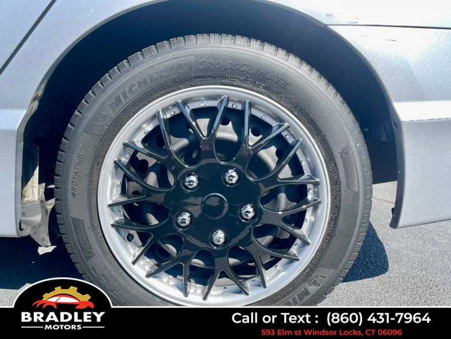 2009 Honda Civic LX, available for sale in Windsor Locks, Connecticut | Bradley Motors Inc. Windsor Locks, Connecticut 2009 Honda Civic LX, available for sale in Windsor Locks, Connecticut | Bradley Motors Inc. Windsor Locks, Connecticut