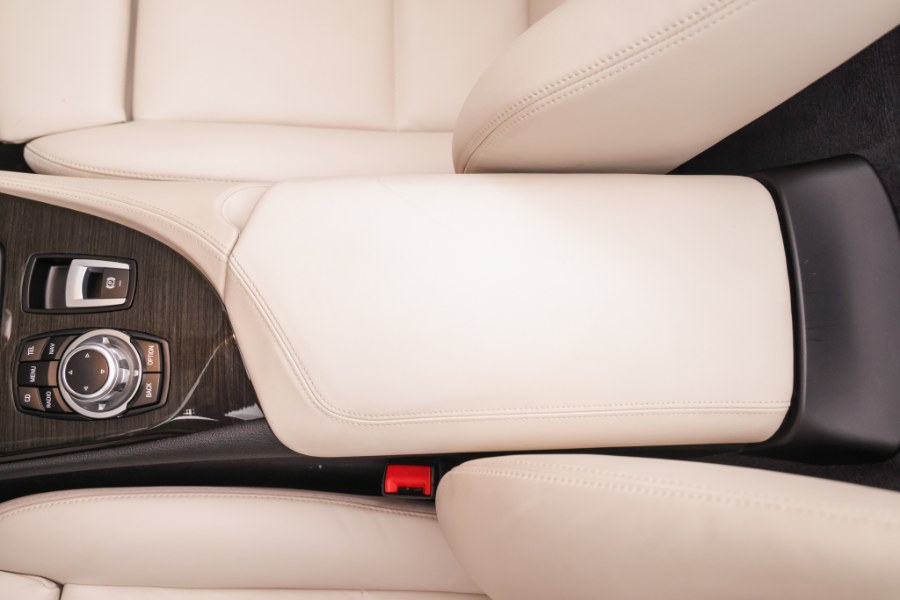 2011 BMW Z4 2dr Roadster sDrive35i, available for sale in North Salem, New York | Meccanic Shop North Inc. North Salem, New York 2011 BMW Z4 2dr Roadster sDrive35i, available for sale in North Salem, New York | Meccanic Shop North Inc. North Salem, New York