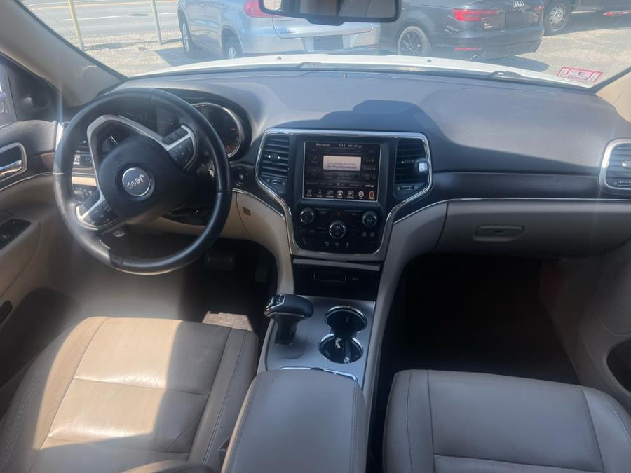 2015 Jeep Grand Cherokee 4WD 4dr Limited, available for sale in Raynham, Massachusetts | J & A Auto Center. Raynham, Massachusetts 2015 Jeep Grand Cherokee 4WD 4dr Limited, available for sale in Raynham, Massachusetts | J & A Auto Center. Raynham, Massachusetts