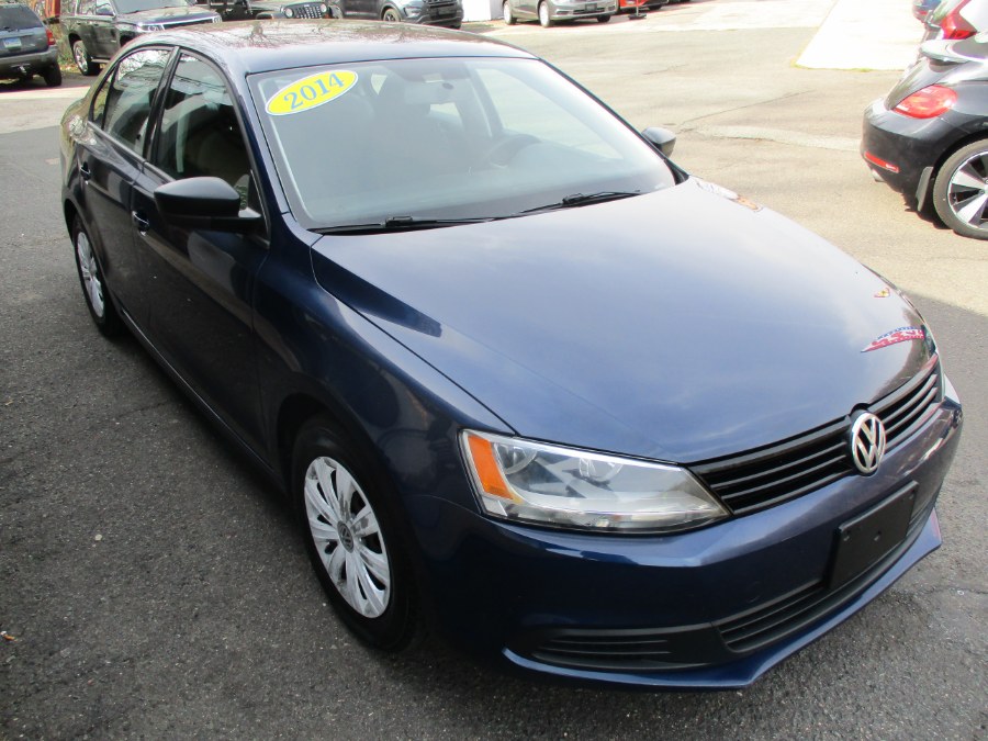 2014 Volkswagen Jetta Sedan 4dr Man S, available for sale in Meriden, Connecticut | Cos Central Auto. Meriden, Connecticut 2014 Volkswagen Jetta Sedan 4dr Man S, available for sale in Meriden, Connecticut | Cos Central Auto. Meriden, Connecticut