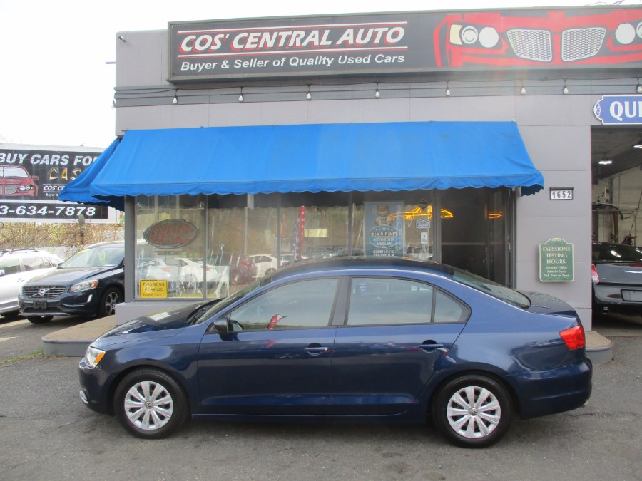 2014 Volkswagen Jetta Sedan 4dr Man S, available for sale in Meriden, Connecticut | Cos Central Auto. Meriden, Connecticut 2014 Volkswagen Jetta Sedan 4dr Man S, available for sale in Meriden, Connecticut | Cos Central Auto. Meriden, Connecticut
