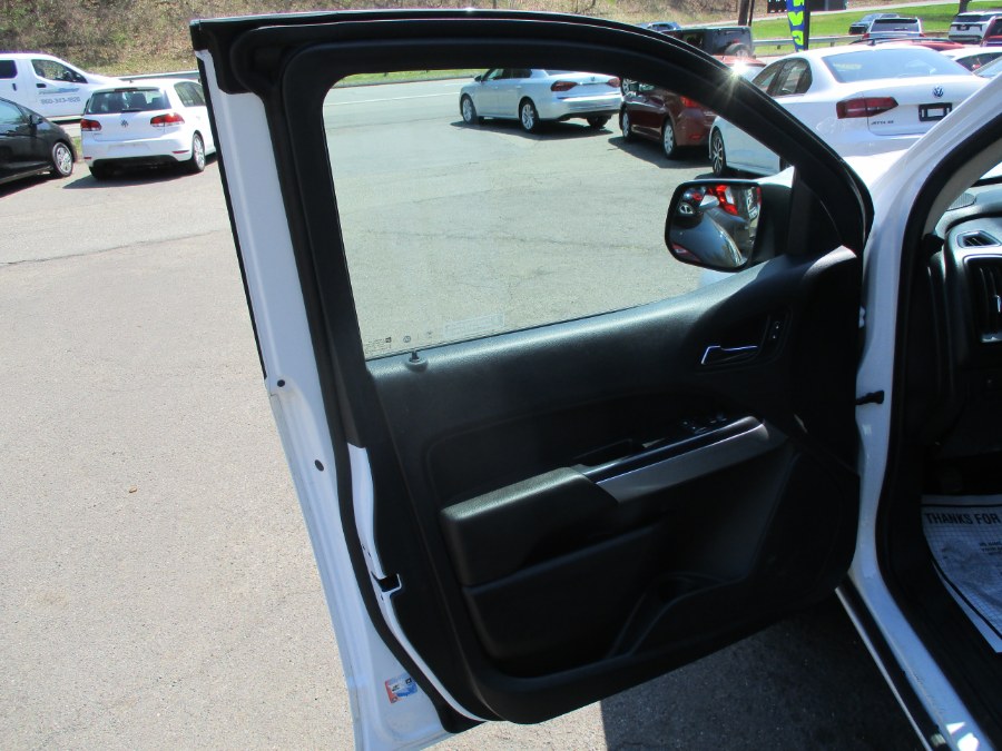 2020 Chevrolet Colorado 2WD Ext Cab 128" LT, available for sale in Meriden, Connecticut | Cos Central Auto. Meriden, Connecticut 2020 Chevrolet Colorado 2WD Ext Cab 128" LT, available for sale in Meriden, Connecticut | Cos Central Auto. Meriden, Connecticut