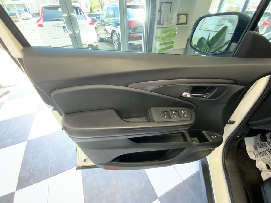 2017 Honda Pilot EX-L AWD, available for sale in Hartford, Connecticut | Franklin Motors Auto Sales LLC. Hartford, Connecticut 2017 Honda Pilot EX-L AWD, available for sale in Hartford, Connecticut | Franklin Motors Auto Sales LLC. Hartford, Connecticut