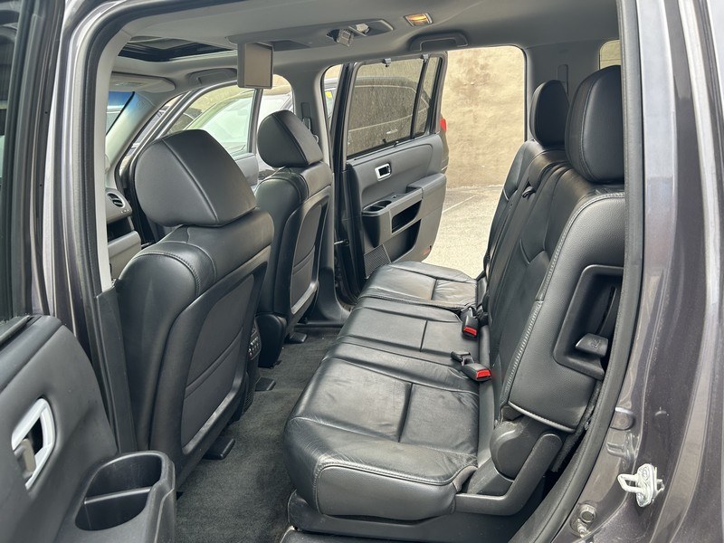 2015 Honda Pilot 4WD 4dr Touring w/RES & Navi, available for sale in West Springfield, Massachusetts | Union Street Auto Sales. West Springfield, Massachusetts 2015 Honda Pilot 4WD 4dr Touring w/RES & Navi, available for sale in West Springfield, Massachusetts | Union Street Auto Sales. West Springfield, Massachusetts