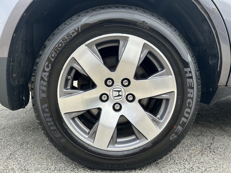 2015 Honda Pilot 4WD 4dr Touring w/RES & Navi, available for sale in West Springfield, Massachusetts | Union Street Auto Sales. West Springfield, Massachusetts 2015 Honda Pilot 4WD 4dr Touring w/RES & Navi, available for sale in West Springfield, Massachusetts | Union Street Auto Sales. West Springfield, Massachusetts