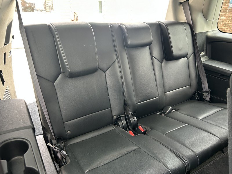 2015 Honda Pilot 4WD 4dr Touring w/RES & Navi, available for sale in West Springfield, Massachusetts | Union Street Auto Sales. West Springfield, Massachusetts 2015 Honda Pilot 4WD 4dr Touring w/RES & Navi, available for sale in West Springfield, Massachusetts | Union Street Auto Sales. West Springfield, Massachusetts