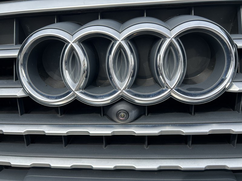 2017 Audi Q7 3.0 TFSI Prestige, available for sale in West Springfield, Massachusetts | Union Street Auto Sales. West Springfield, Massachusetts 2017 Audi Q7 3.0 TFSI Prestige, available for sale in West Springfield, Massachusetts | Union Street Auto Sales. West Springfield, Massachusetts