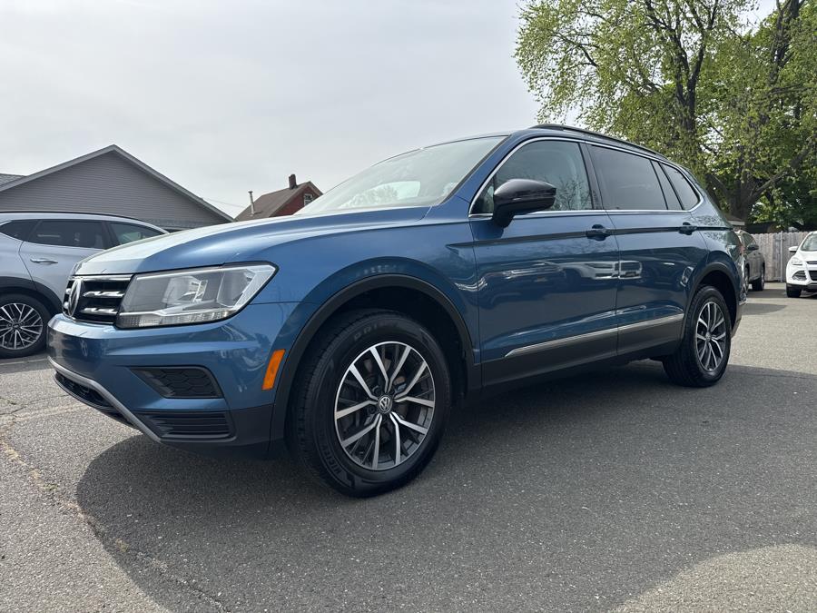 2018 Volkswagen Tiguan 2.0T SE FWD, available for sale in Little Ferry, New Jersey | Victoria Preowned Autos Inc. Little Ferry, New Jersey 2018 Volkswagen Tiguan 2.0T SE FWD, available for sale in Little Ferry, New Jersey | Victoria Preowned Autos Inc. Little Ferry, New Jersey