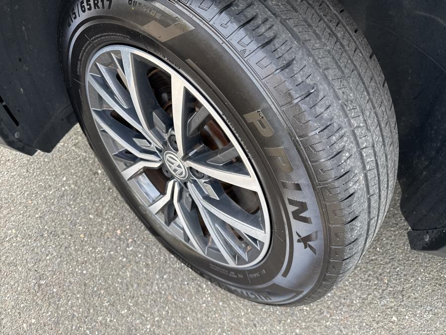 2018 Volkswagen Tiguan 2.0T SE FWD, available for sale in Little Ferry, New Jersey | Victoria Preowned Autos Inc. Little Ferry, New Jersey 2018 Volkswagen Tiguan 2.0T SE FWD, available for sale in Little Ferry, New Jersey | Victoria Preowned Autos Inc. Little Ferry, New Jersey
