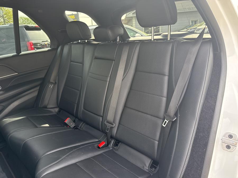 2022 Mercedes-Benz GLE GLE 350 4MATIC SUV, available for sale in Little Ferry, New Jersey | Victoria Preowned Autos Inc. Little Ferry, New Jersey 2022 Mercedes-Benz GLE GLE 350 4MATIC SUV, available for sale in Little Ferry, New Jersey | Victoria Preowned Autos Inc. Little Ferry, New Jersey