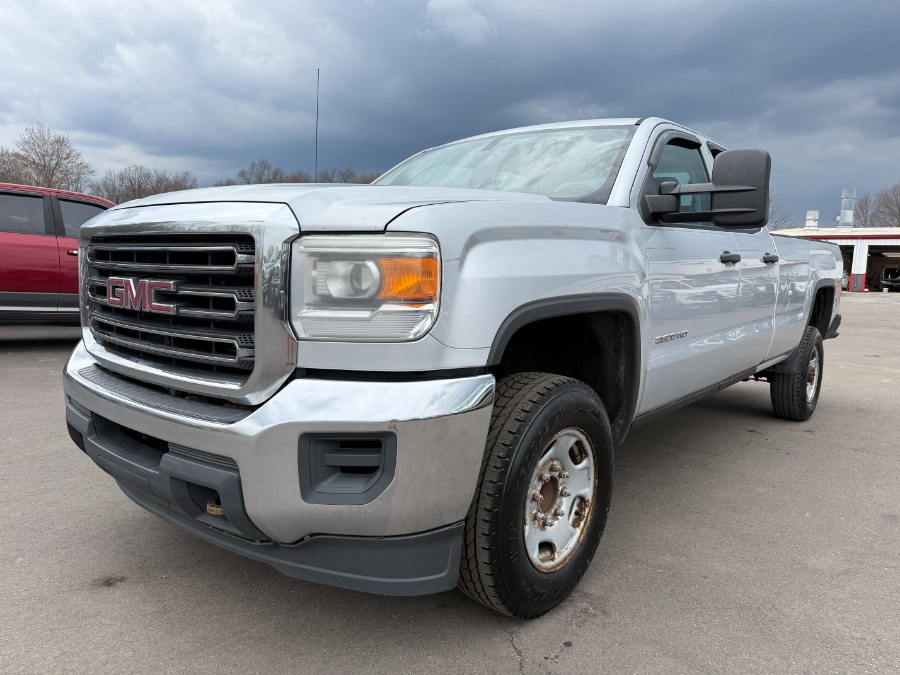 Used 2015 GMC Sierra 2500HD in Ortonville, Michigan | Marsh Auto Sales LLC. Ortonville, Michigan
