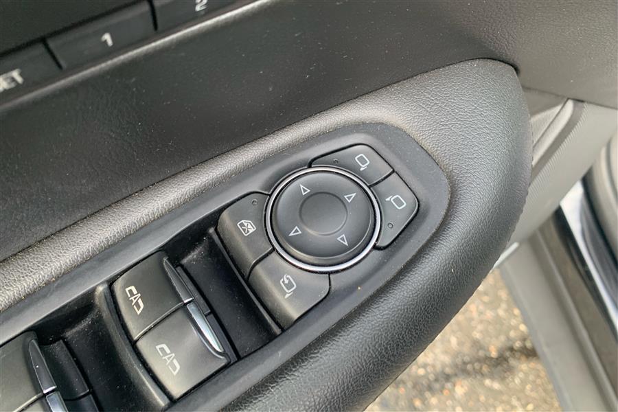 2017 Cadillac XT5 AWD 4dr Premium Luxury, available for sale in Lindenhurst, New York | Power Motor Group. Lindenhurst, New York 2017 Cadillac XT5 AWD 4dr Premium Luxury, available for sale in Lindenhurst, New York | Power Motor Group. Lindenhurst, New York