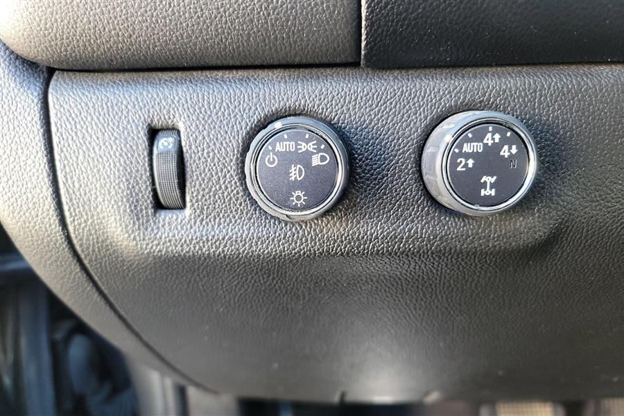 2016 GMC Canyon 4WD Crew Cab 128.3" SLT, available for sale in Lindenhurst, New York | Power Motor Group. Lindenhurst, New York 2016 GMC Canyon 4WD Crew Cab 128.3" SLT, available for sale in Lindenhurst, New York | Power Motor Group. Lindenhurst, New York