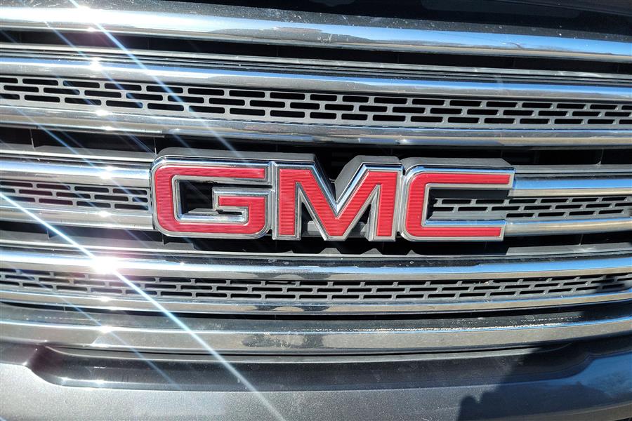 2016 GMC Canyon 4WD Crew Cab 128.3" SLT, available for sale in Lindenhurst, New York | Power Motor Group. Lindenhurst, New York 2016 GMC Canyon 4WD Crew Cab 128.3" SLT, available for sale in Lindenhurst, New York | Power Motor Group. Lindenhurst, New York