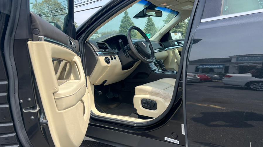 2014 Lincoln MKS 4dr Sdn 3.7L AWD, available for sale in East Windsor, Connecticut | A1 Auto Sale LLC. East Windsor, Connecticut 2014 Lincoln MKS 4dr Sdn 3.7L AWD, available for sale in East Windsor, Connecticut | A1 Auto Sale LLC. East Windsor, Connecticut
