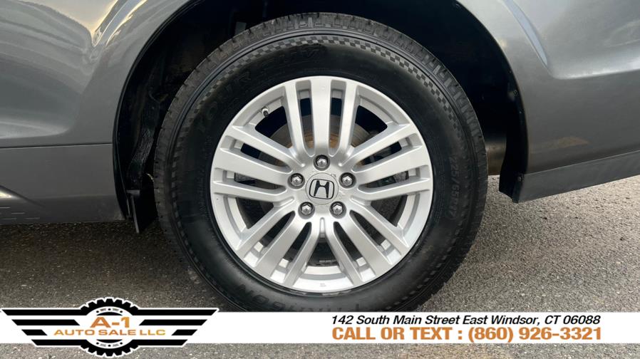 2012 Honda Crosstour 2WD I4 5dr EX-L, available for sale in East Windsor, Connecticut | A1 Auto Sale LLC. East Windsor, Connecticut 2012 Honda Crosstour 2WD I4 5dr EX-L, available for sale in East Windsor, Connecticut | A1 Auto Sale LLC. East Windsor, Connecticut