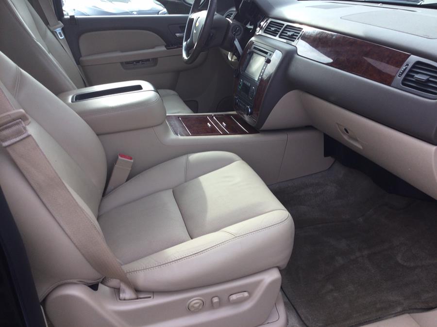 2014 Chevrolet Suburban 4WD 4dr LTZ, available for sale in Plantsville, Connecticut | L&S Automotive LLC. Plantsville, Connecticut 2014 Chevrolet Suburban 4WD 4dr LTZ, available for sale in Plantsville, Connecticut | L&S Automotive LLC. Plantsville, Connecticut