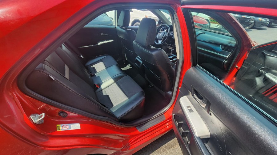 2012 Toyota Camry 4dr Sdn I4 Auto SE (Natl), available for sale in Revere, Massachusetts | Wonderland Auto. Revere, Massachusetts 2012 Toyota Camry 4dr Sdn I4 Auto SE (Natl), available for sale in Revere, Massachusetts | Wonderland Auto. Revere, Massachusetts