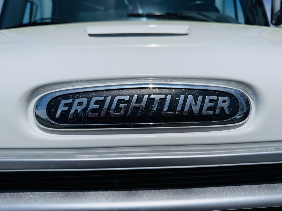 2016 Freightliner M2 106 26 FEET DRY BOX + CUMMINS ENGINE + NO CDL, available for sale in South Amboy, New Jersey | NJ Truck Spot. South Amboy, New Jersey 2016 Freightliner M2 106 26 FEET DRY BOX + CUMMINS ENGINE + NO CDL, available for sale in South Amboy, New Jersey | NJ Truck Spot. South Amboy, New Jersey