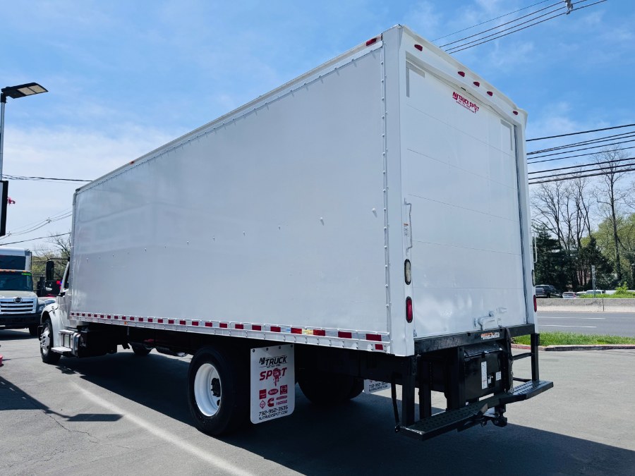 2016 Freightliner M2 106 26 FEET DRY BOX + CUMMINS ENGINE + NO CDL, available for sale in South Amboy, New Jersey | NJ Truck Spot. South Amboy, New Jersey 2016 Freightliner M2 106 26 FEET DRY BOX + CUMMINS ENGINE + NO CDL, available for sale in South Amboy, New Jersey | NJ Truck Spot. South Amboy, New Jersey