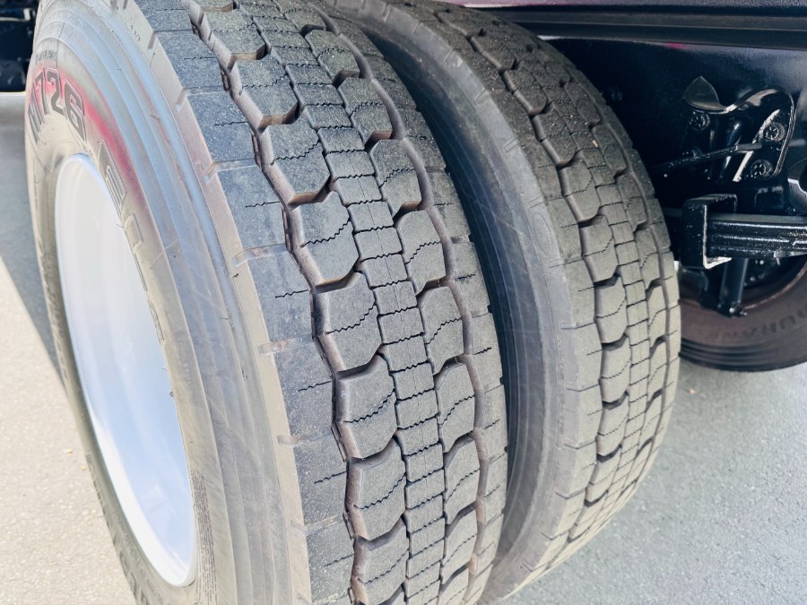 2016 Freightliner M2 106 26 FEET DRY BOX + CUMMINS ENGINE + NO CDL, available for sale in South Amboy, New Jersey | NJ Truck Spot. South Amboy, New Jersey 2016 Freightliner M2 106 26 FEET DRY BOX + CUMMINS ENGINE + NO CDL, available for sale in South Amboy, New Jersey | NJ Truck Spot. South Amboy, New Jersey