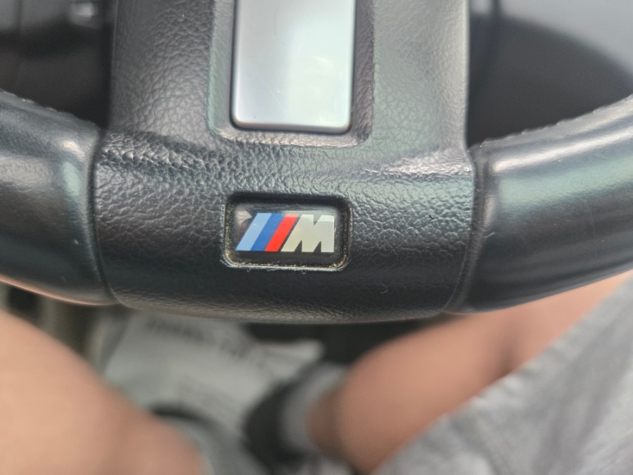 2015 BMW 6 Series 4dr Sdn 650i RWD Gran Coupe, available for sale in Bristol, Connecticut | Dealmax Motors LLC. Bristol, Connecticut 2015 BMW 6 Series 4dr Sdn 650i RWD Gran Coupe, available for sale in Bristol, Connecticut | Dealmax Motors LLC. Bristol, Connecticut