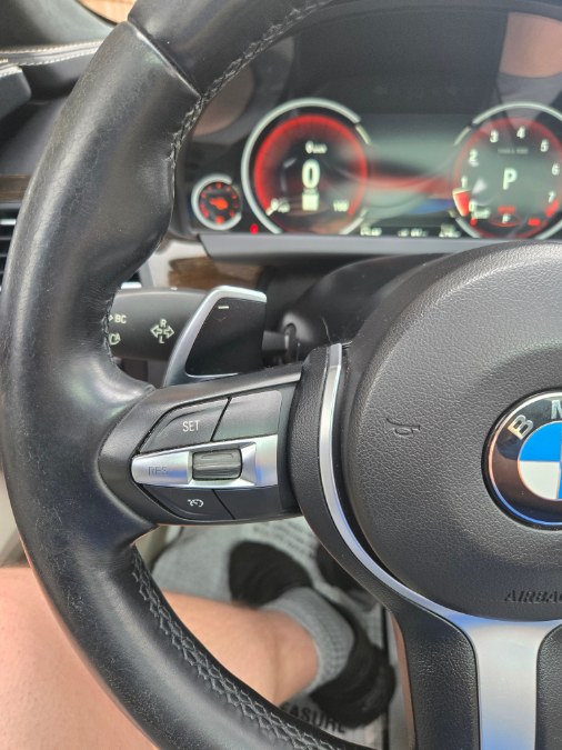 2015 BMW 6 Series 4dr Sdn 650i RWD Gran Coupe, available for sale in Bristol, Connecticut | Dealmax Motors LLC. Bristol, Connecticut 2015 BMW 6 Series 4dr Sdn 650i RWD Gran Coupe, available for sale in Bristol, Connecticut | Dealmax Motors LLC. Bristol, Connecticut
