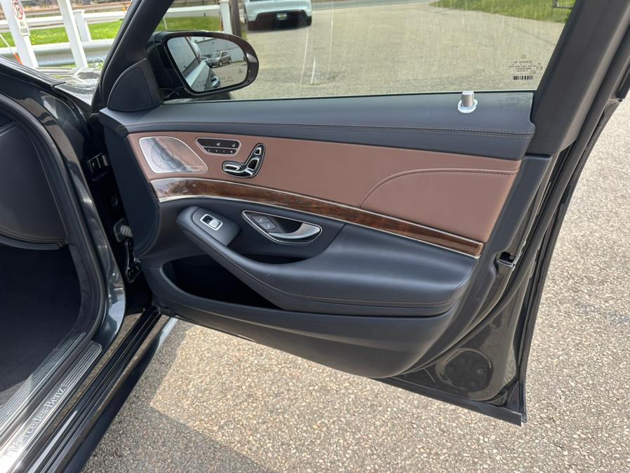 2016 Mercedes-Benz S-Class 4dr Sdn S 550 4MATIC, available for sale in South Windsor, Connecticut | Mike And Tony Auto Sales, Inc. South Windsor, Connecticut 2016 Mercedes-Benz S-Class 4dr Sdn S 550 4MATIC, available for sale in South Windsor, Connecticut | Mike And Tony Auto Sales, Inc. South Windsor, Connecticut
