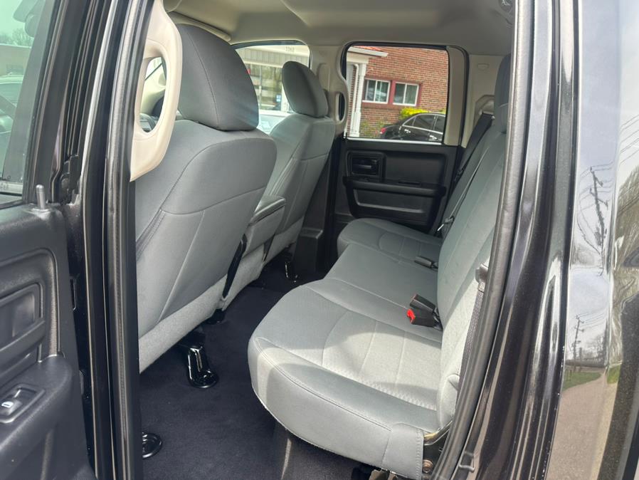2016 Ram 1500 4WD Quad Cab 140.5" Express, available for sale in South Windsor, Connecticut | Mike And Tony Auto Sales, Inc. South Windsor, Connecticut 2016 Ram 1500 4WD Quad Cab 140.5" Express, available for sale in South Windsor, Connecticut | Mike And Tony Auto Sales, Inc. South Windsor, Connecticut