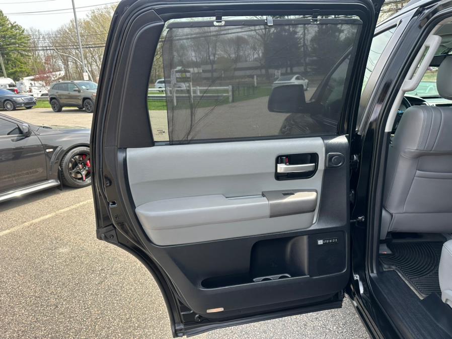 2010 Toyota Sequoia 4WD LV8 FFV 6-Spd AT Ltd (Natl), available for sale in South Windsor, Connecticut | Mike And Tony Auto Sales, Inc. South Windsor, Connecticut 2010 Toyota Sequoia 4WD LV8 FFV 6-Spd AT Ltd (Natl), available for sale in South Windsor, Connecticut | Mike And Tony Auto Sales, Inc. South Windsor, Connecticut