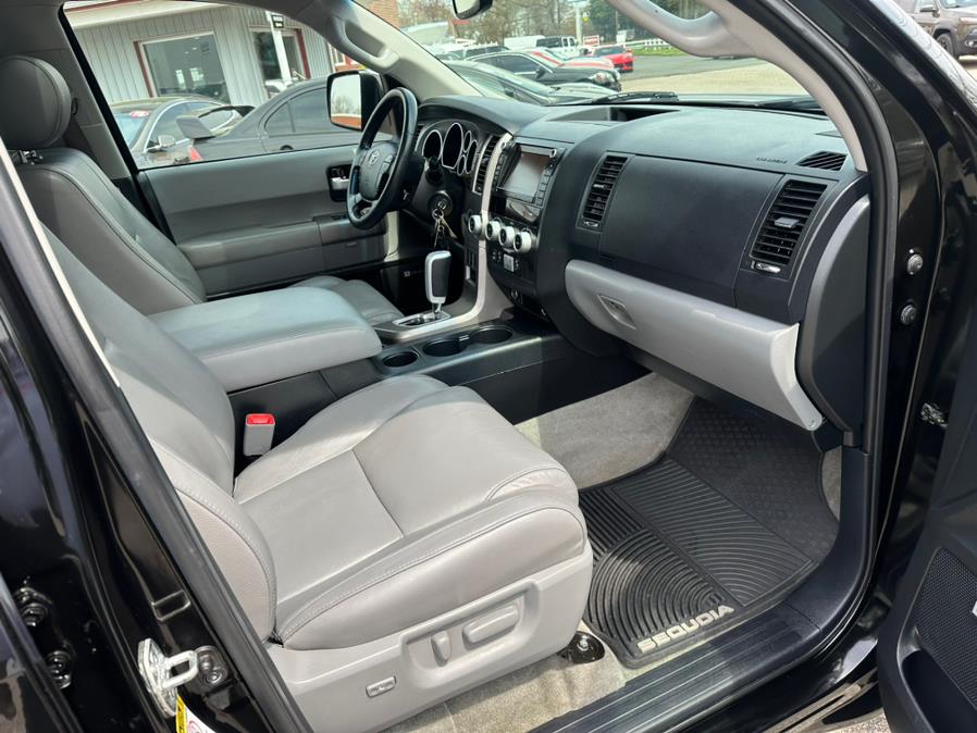 2010 Toyota Sequoia 4WD LV8 FFV 6-Spd AT Ltd (Natl), available for sale in South Windsor, Connecticut | Mike And Tony Auto Sales, Inc. South Windsor, Connecticut 2010 Toyota Sequoia 4WD LV8 FFV 6-Spd AT Ltd (Natl), available for sale in South Windsor, Connecticut | Mike And Tony Auto Sales, Inc. South Windsor, Connecticut