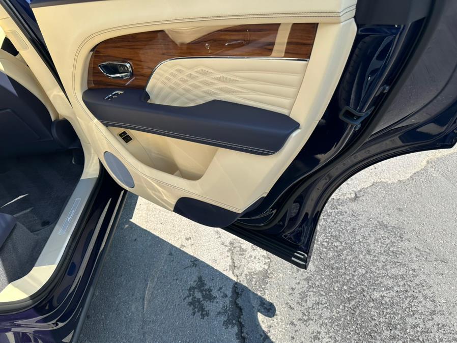 2024 Bentley Bentayga EWB Mulliner AWD, available for sale in Brooklyn, New York | Brooklyn Auto Mall LLC. Brooklyn, New York 2024 Bentley Bentayga EWB Mulliner AWD, available for sale in Brooklyn, New York | Brooklyn Auto Mall LLC. Brooklyn, New York
